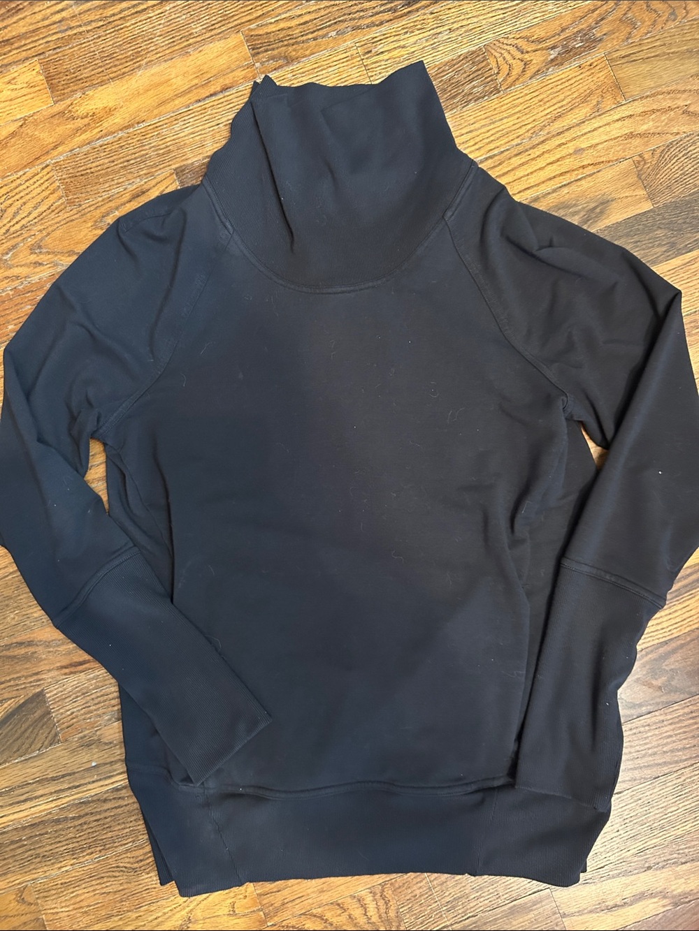 lululemon athletica Black Turtleneck Pullover Sweater